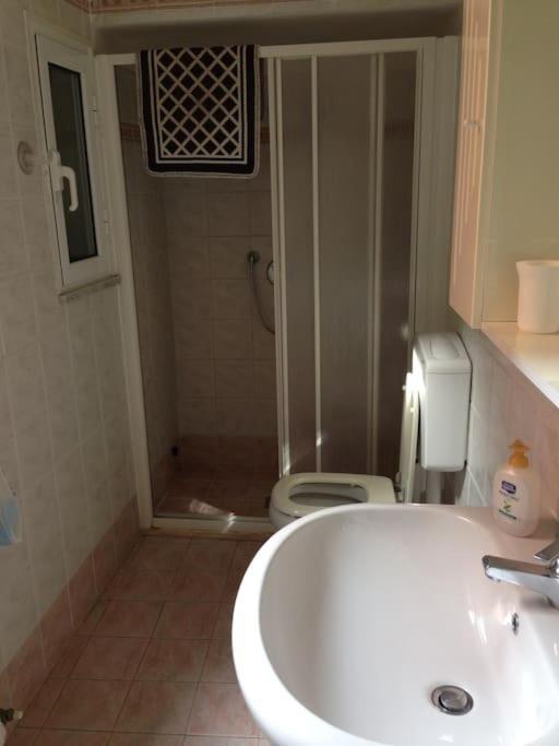 Appartamento A Due Passi Dal Mare Finale Ligure Exterior foto